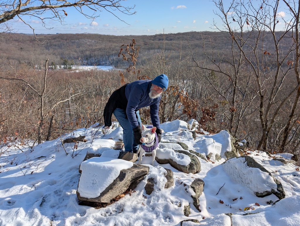 No description provided for: /2024/10-12/1225-topstone/photo07.html