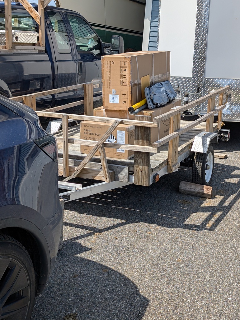 No description provided for: /2025/04-06/0425-mystery-boxes/photo01.html