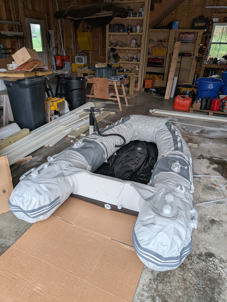 No description provided for: /2025/04-06/0426-dinghy+motor/photo02.html