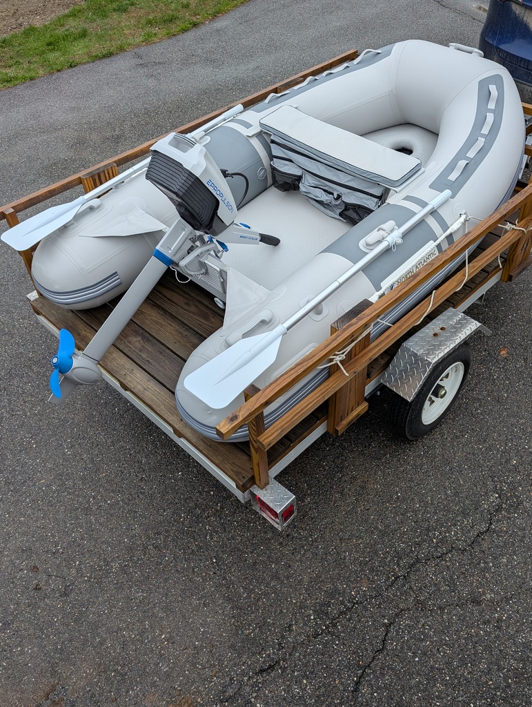 No description provided for: /2025/04-06/0427-dinghy+motor/photo04.html