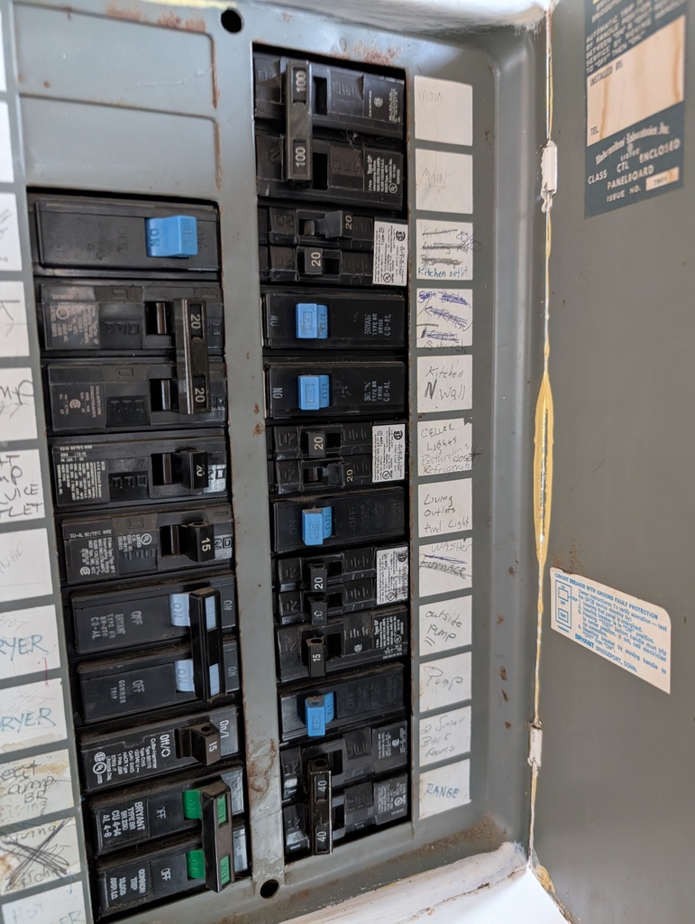 No description provided for: /2025/04-06/0429-sandy-kitchen/photo06.html