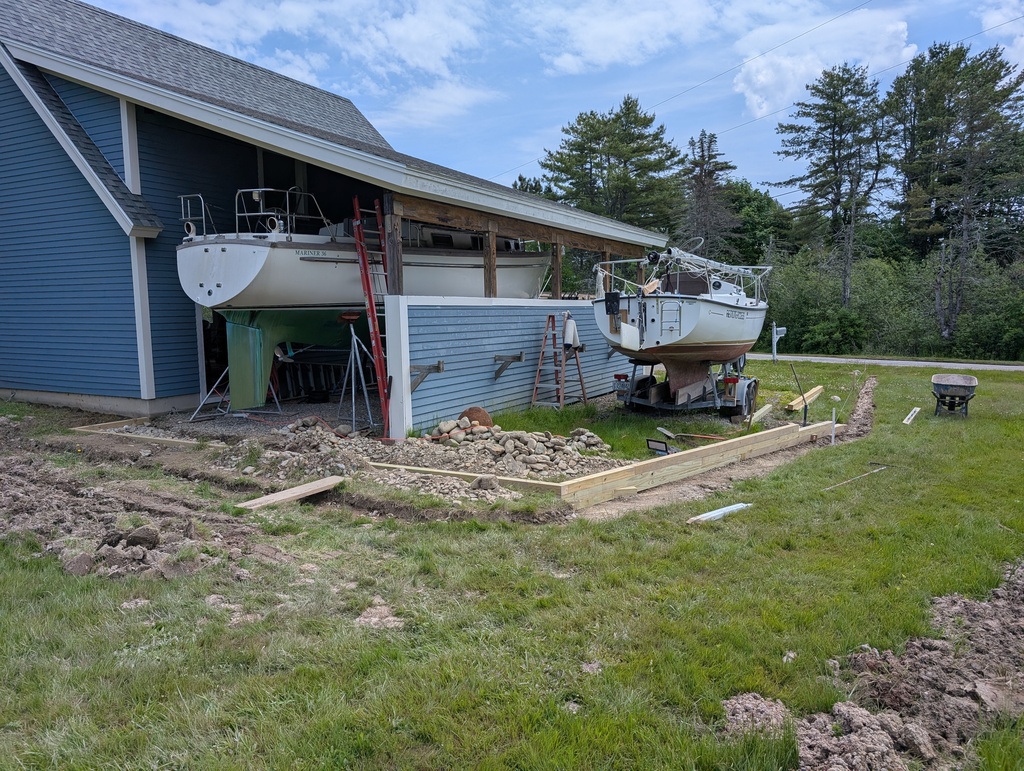 No description provided for: /2025/04-06/0616-retaining-wall/photo01.html