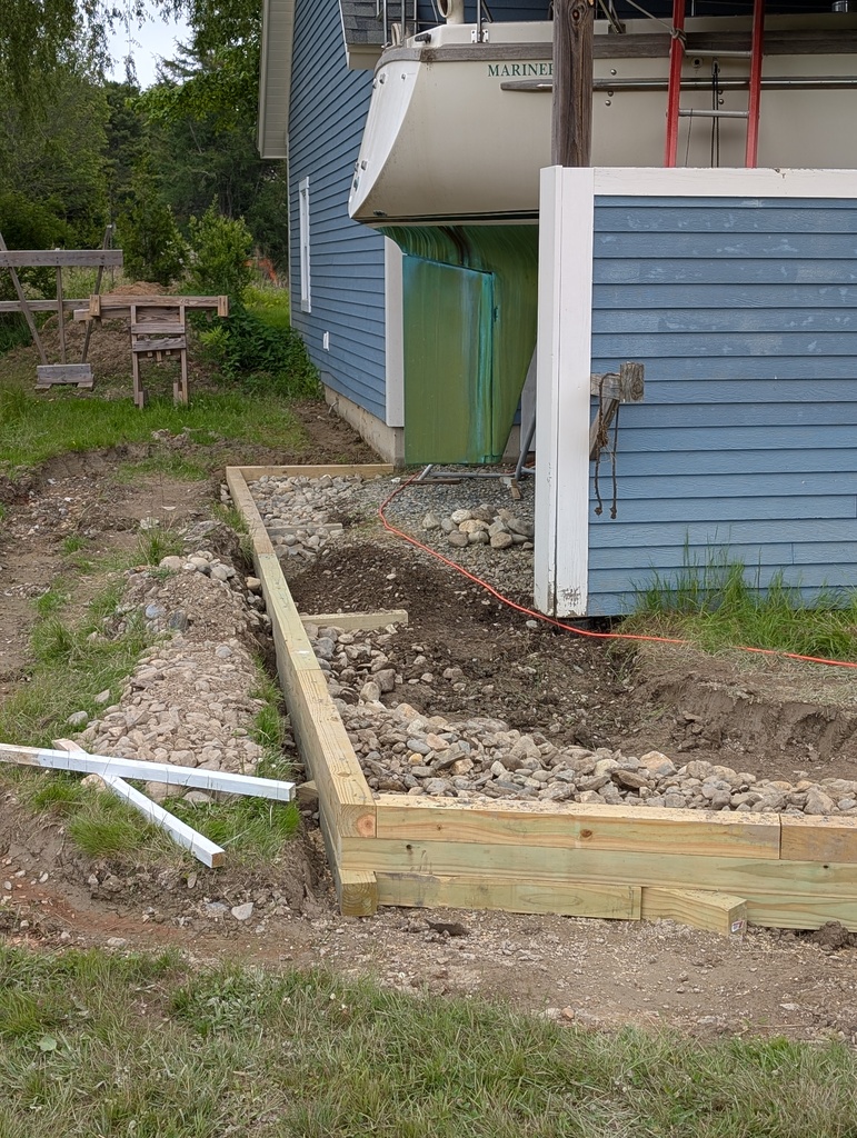 No description provided for: /2025/04-06/0619-retaining-wall/photo01.html