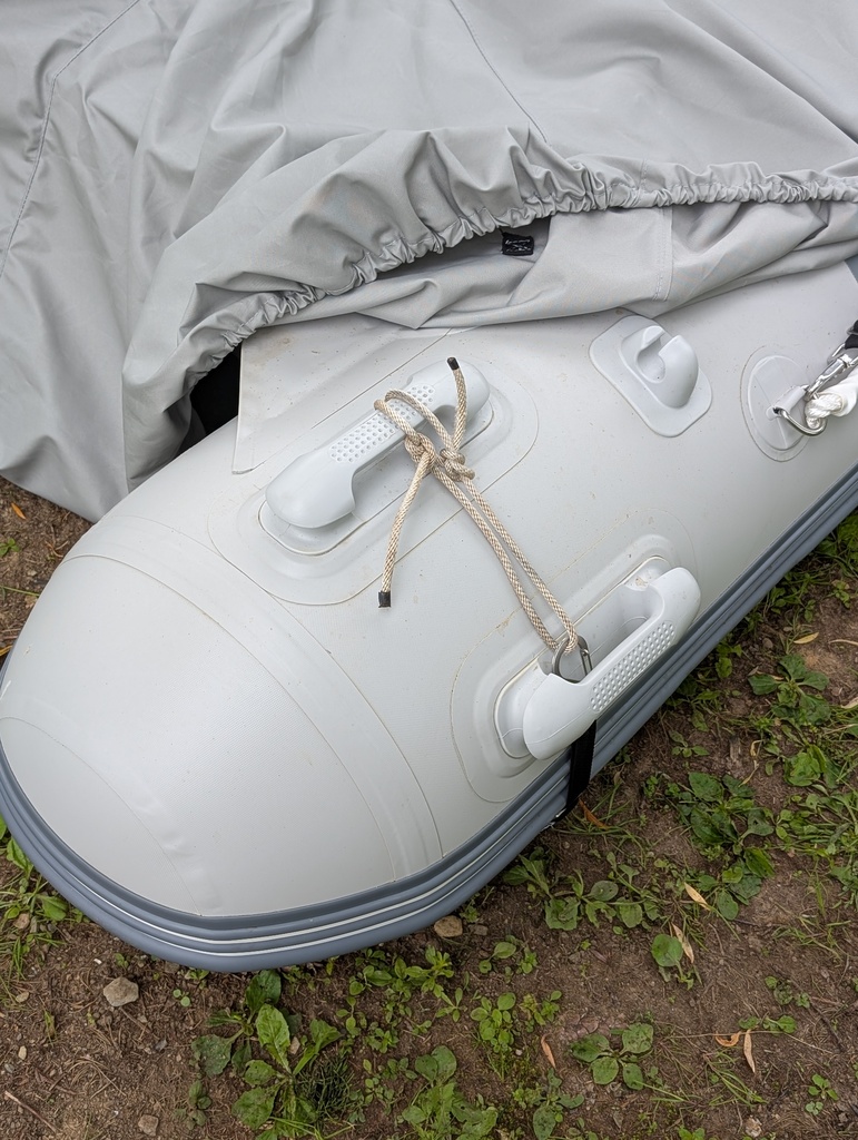 No description provided for: /2025/07-09/0712-boat-cover-fail-1/photo11.html