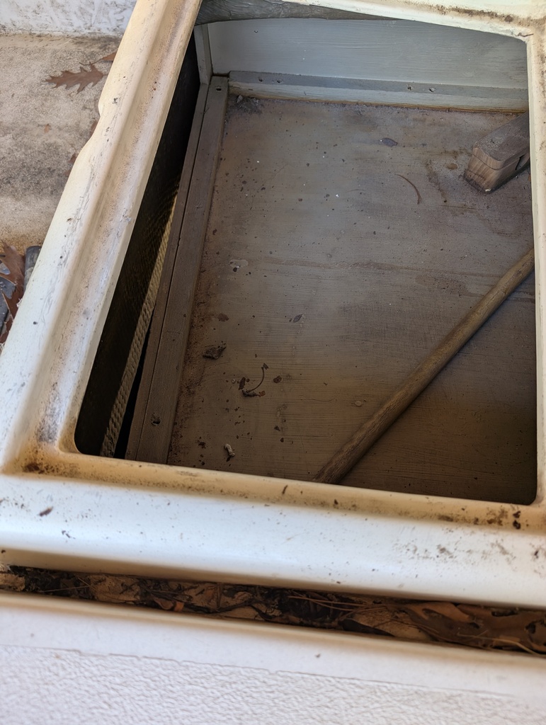 No description provided for: /2025/07-09/0926-boat-spaces/photo08.html