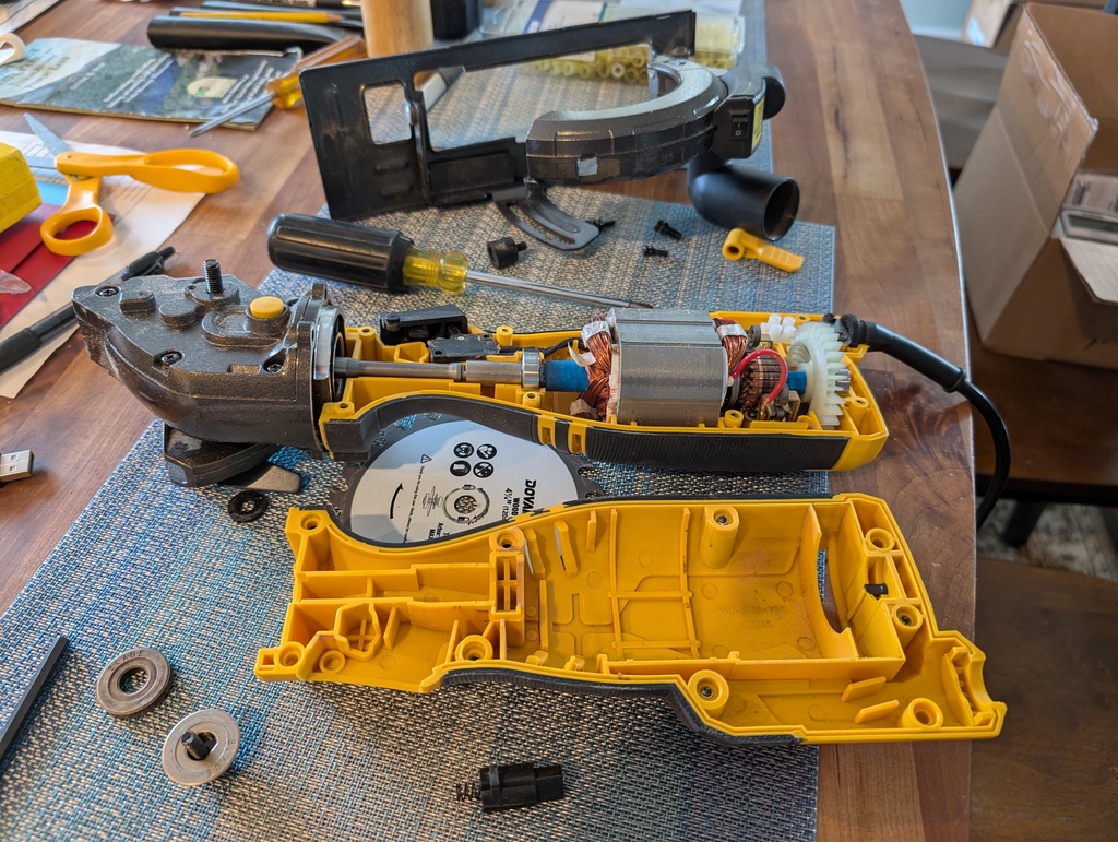 No description provided for: /2025/10-12/1112-tool-mod/photo01.html