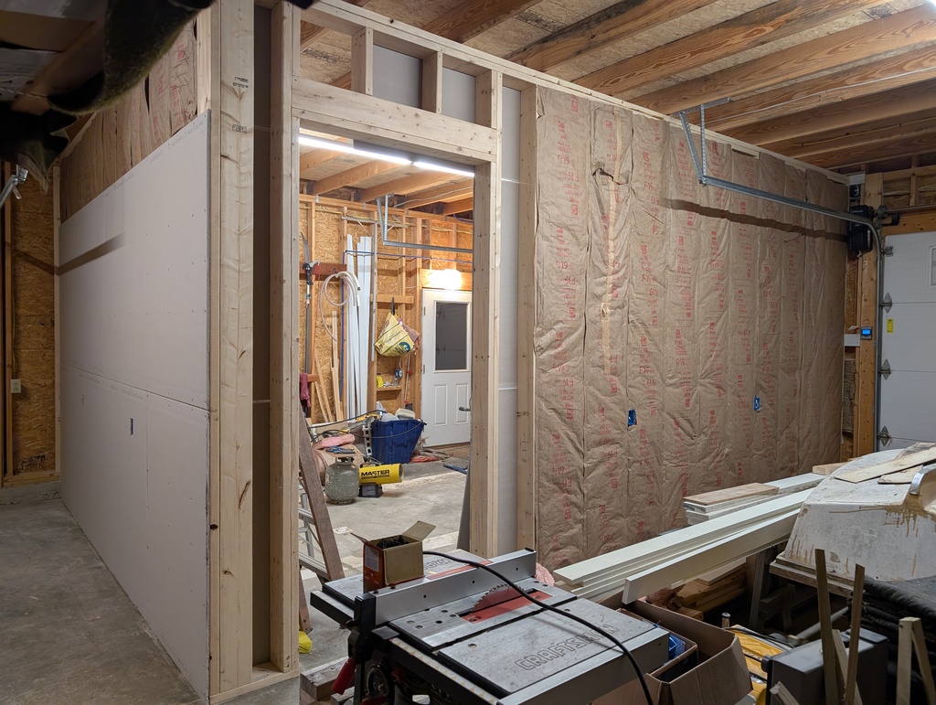 No description provided for: /2026/04-06/0403-garage-walls/photo01.html