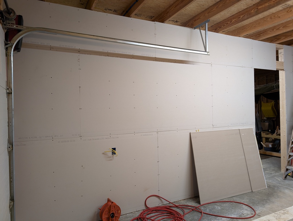 No description provided for: /2026/04-06/0403-garage-walls/photo03.html