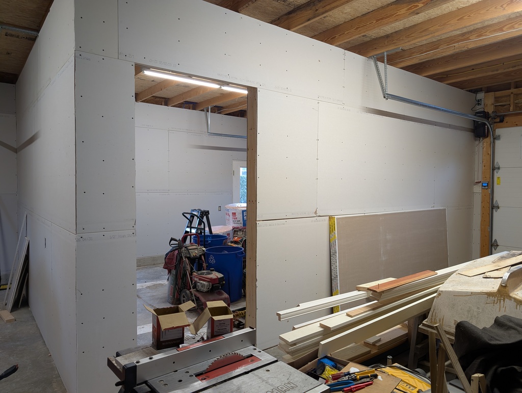No description provided for: /2026/04-06/0420-garage-walls/photo03.html
