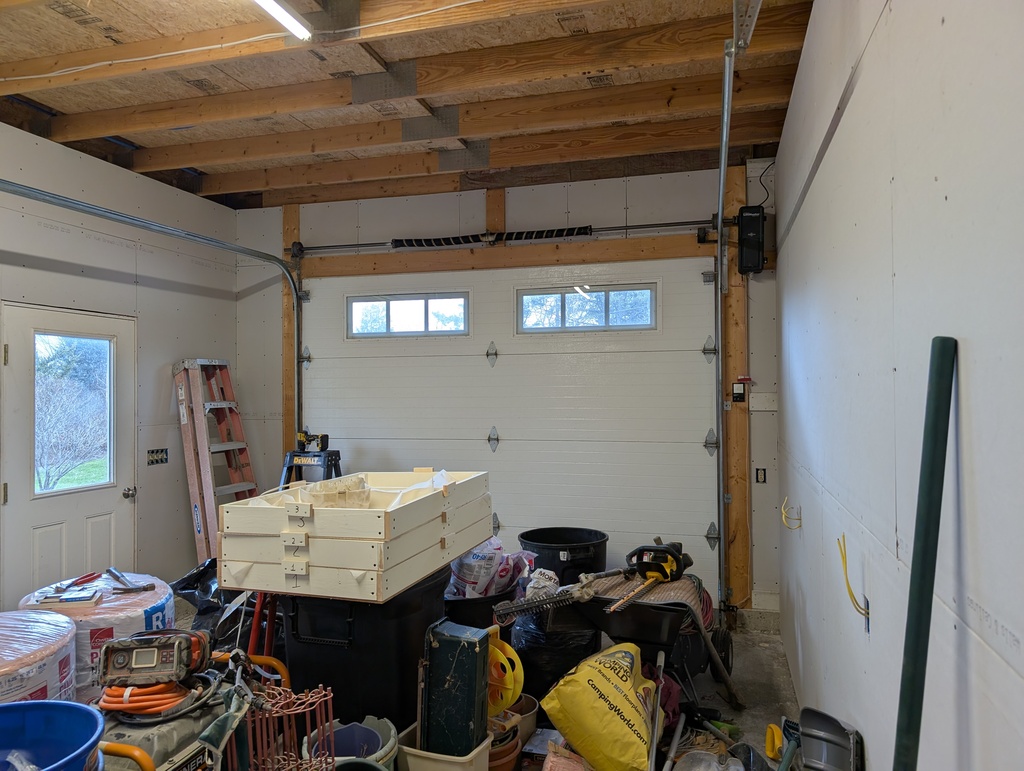 No description provided for: /2026/04-06/0422-garage-walls/photo03.html