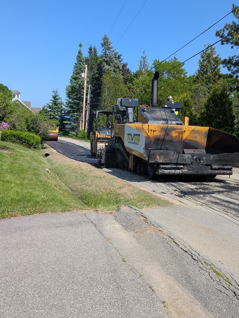 No description provided for: /2026/04-06/0611-road-paving/photo02.html