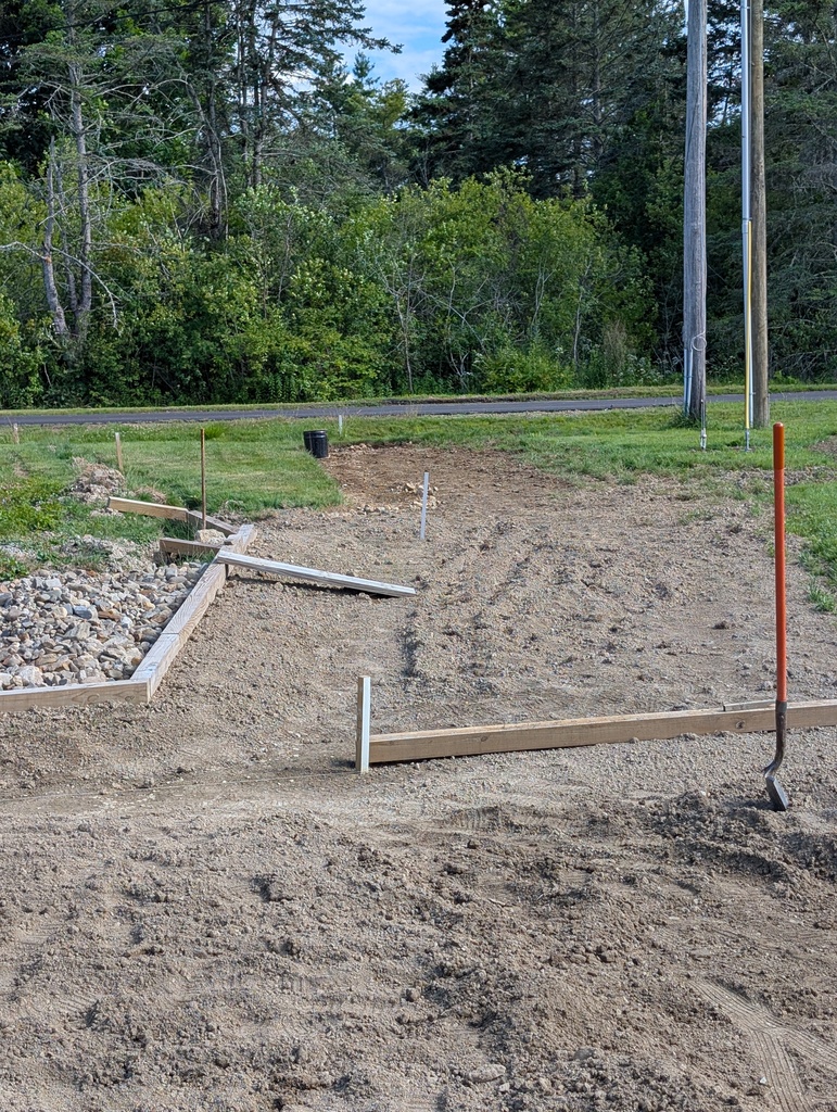 No description provided for: /2026/07-09/0711-yard-grading/photo03.html