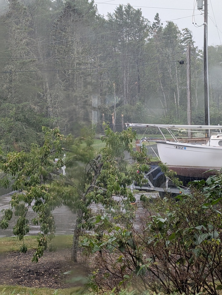 No description provided for: /2026/07-09/0716-microburst/photo03.html